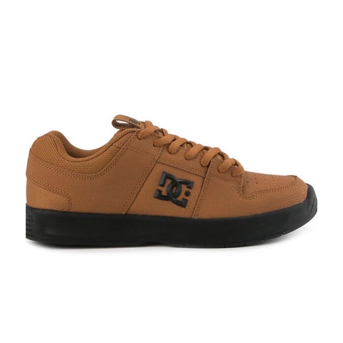 dc brown shoes