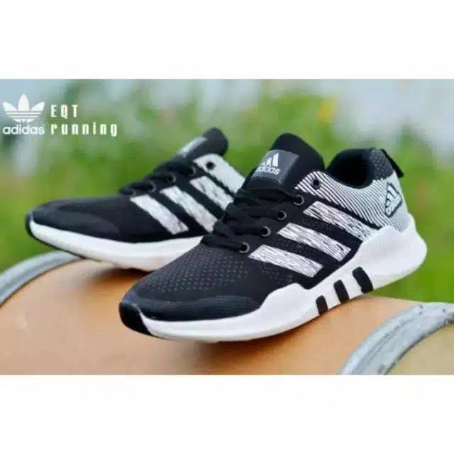 SEPATU KETS ADIDAS EQT RUNNING HITAM PUTIH GRADE ORI