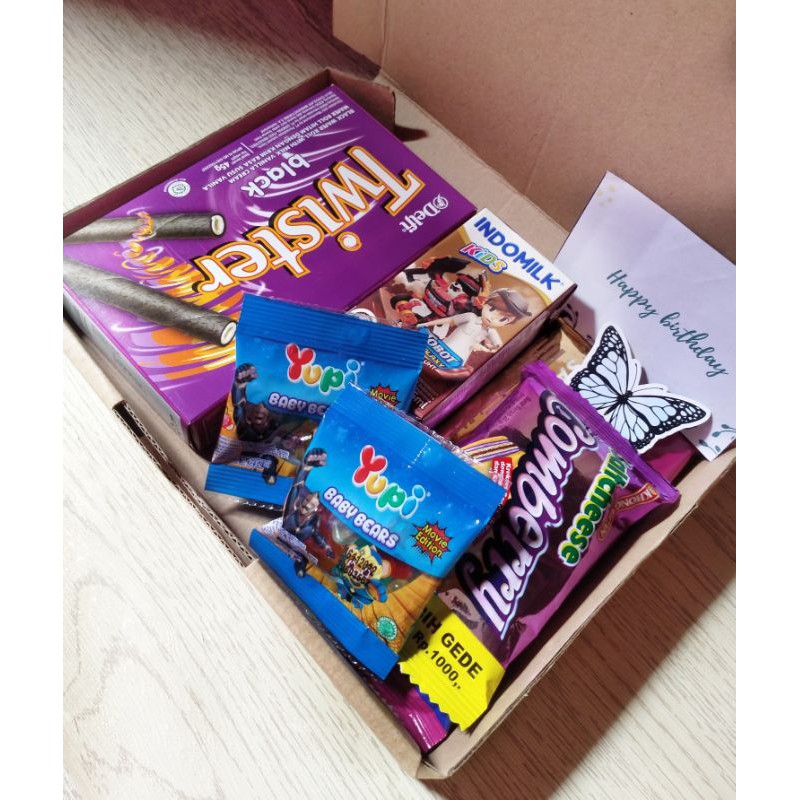 

Snack Box/ Gift Box / Hampers Box kado ultah, wisuda part 5