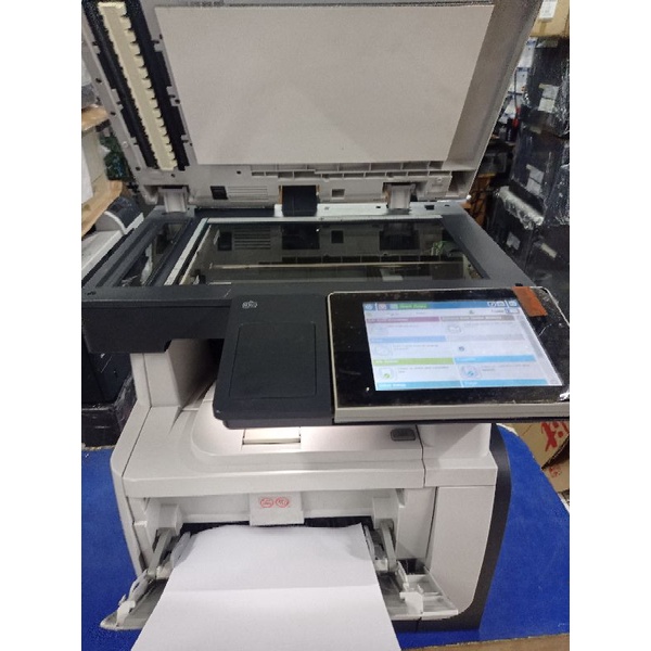 HP Laserjet  500 m525 mfp Photocopy F4