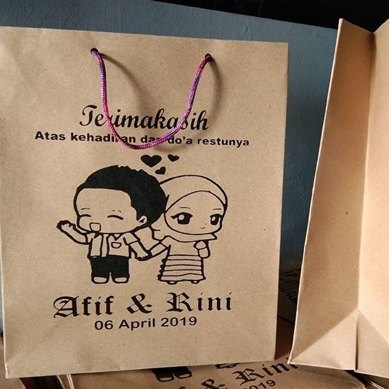 

Paper Bag Costem Sablon Paper Bag 27x9x34