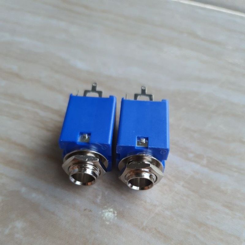 SOCKET MIC SOKET AKAI MONO / STEREO BIRU TEMBAGA