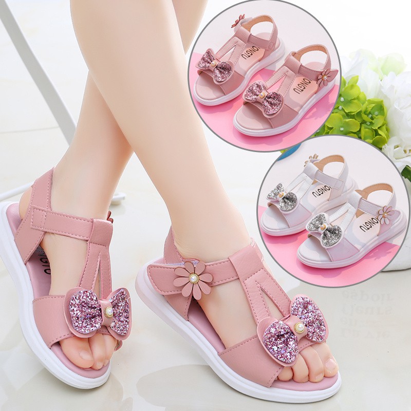  Sandal  wanita sepatu datar liar lembut bawah sepatu anak  