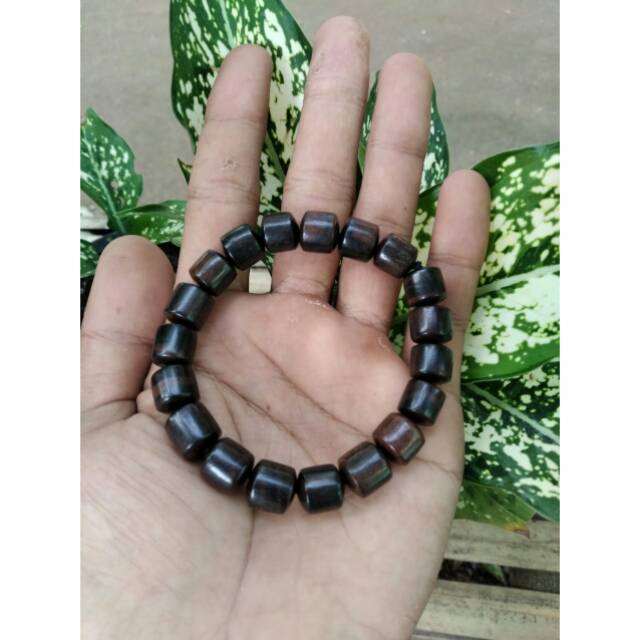 Gelang eboni