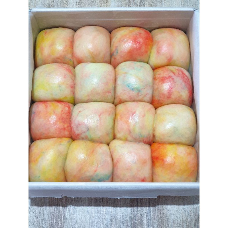 

TieDye Japanese Milk Bun / Bread / Buns / Roti Kasur Pertama Di Jakarta