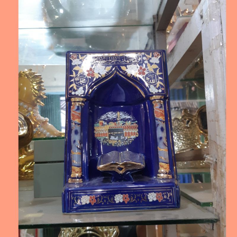 Jual pajangan keramik import/Jual pajangan lemari kaca/Pajangan buku biru keramik