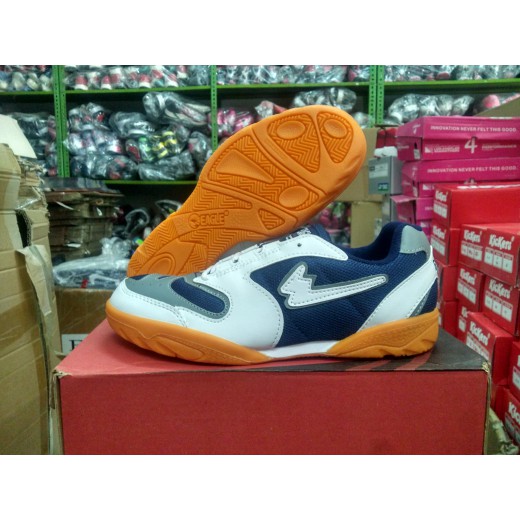 Eagle England Original Indonesia Sepatu Volley Badminton