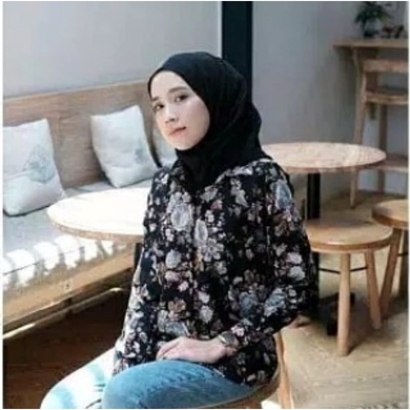 YOVIA BLOUSE/ KEMEJA WANITA MOTIF AYUNDA TERKINI (PROMO COD)