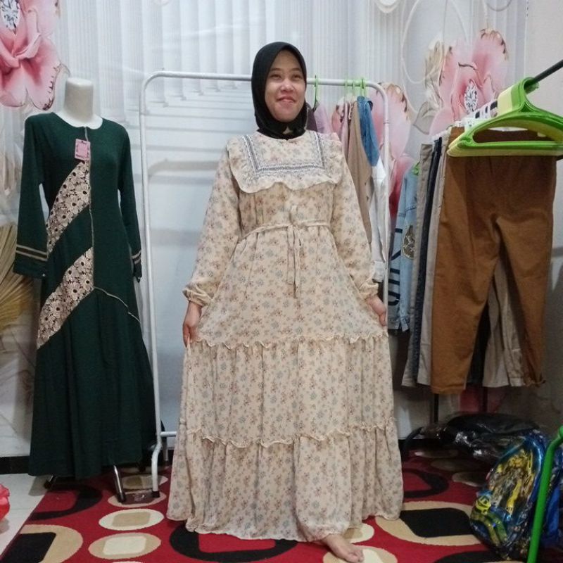 Gamis Ceruti Bunga Kecil