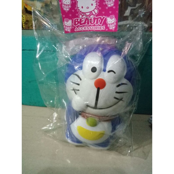 MAINAN SQUISY DORAEMON