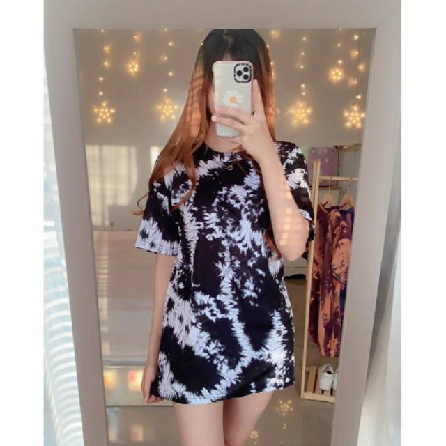 KAOS TIE DYE WANITA  / MOTIF ABSTRAK