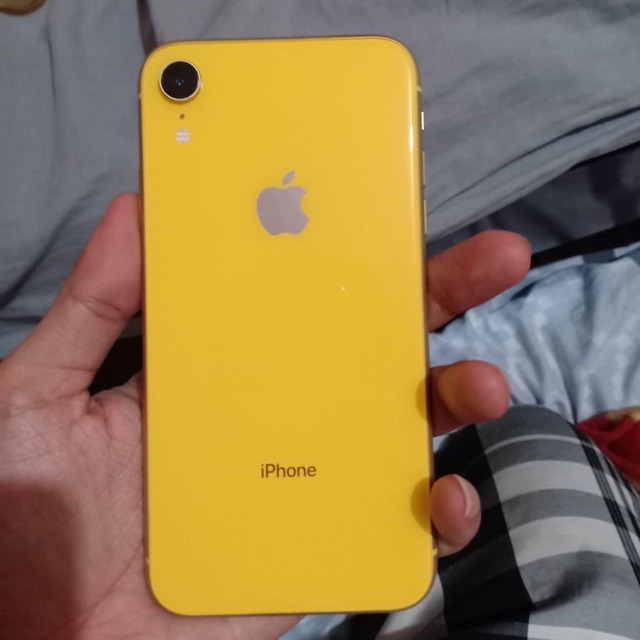 IPhone XR Yellow 64 GB SIMフリー 携帯電話 | red-village.com