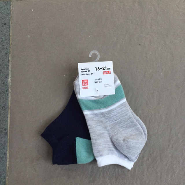 Uniqlo low kids socks