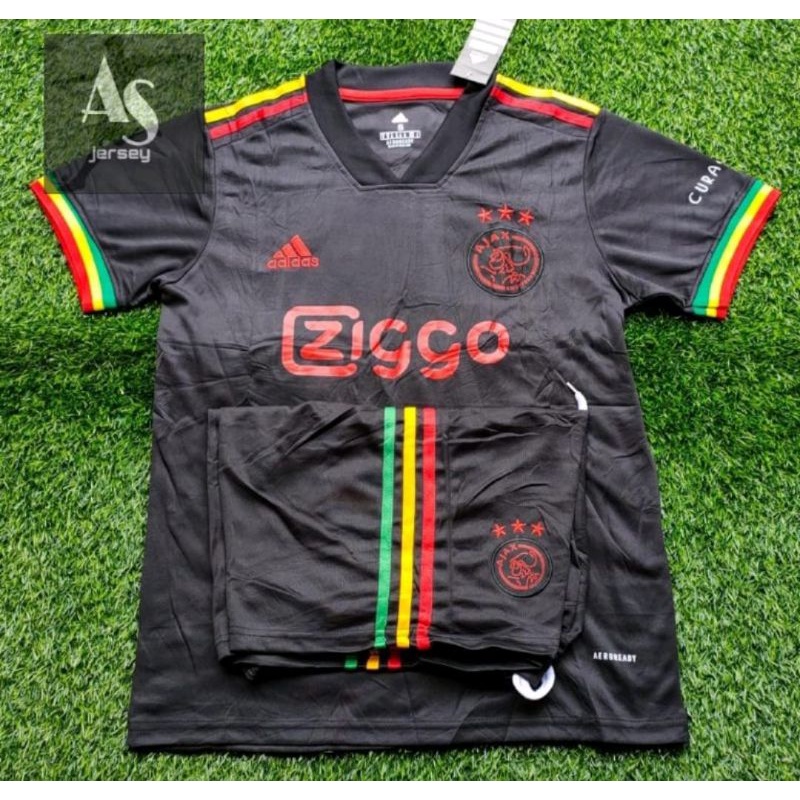 jerseyTerbaruAjaxGradeOriTahun2021-2022