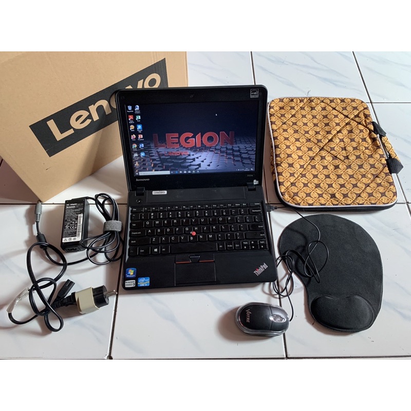 lenovo thinkpad x131e core i3 gen 3 mulus btre awet normal semua nokendala tinggal pakai,harga nett 