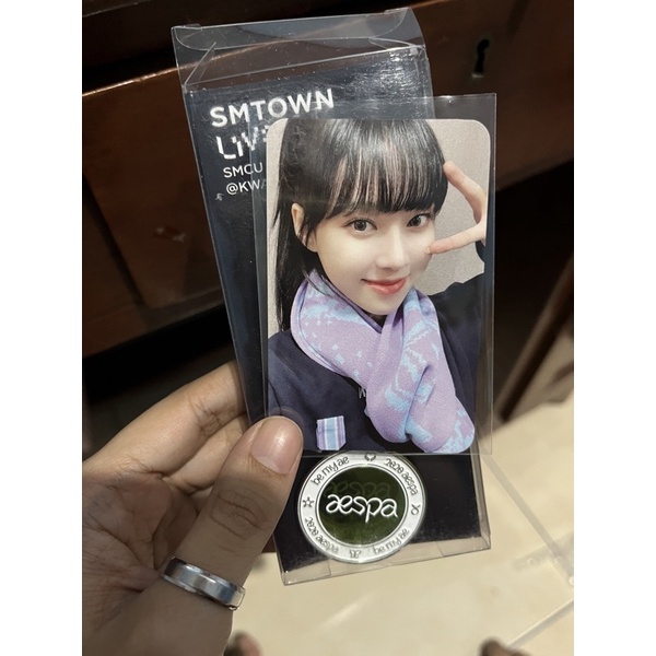 PHOTOCARD SMCU WINTER AESPA EMBLEM BADGE PC