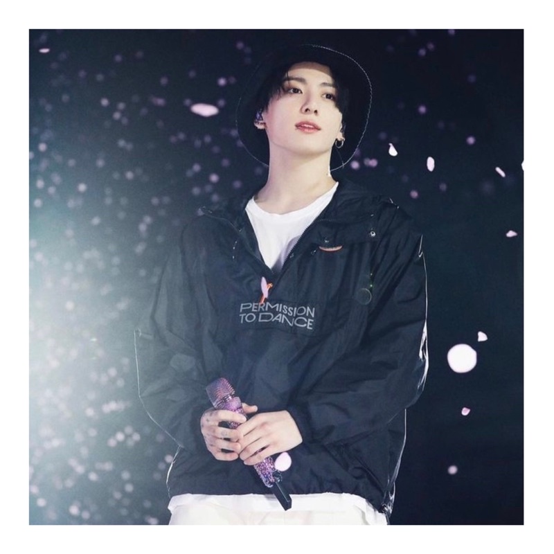 [PELUNASAN] Anorak PTD On Stage