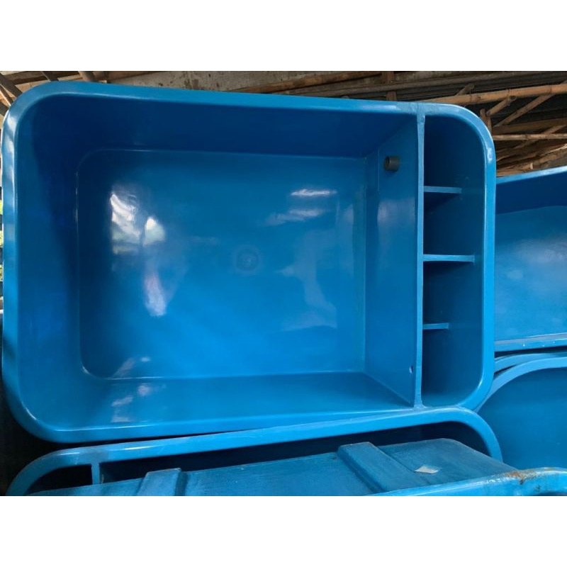 BAK / KOLAM FIBER KOTAK BAK FIBER KOTAK 4 CHAMBER 200 X 100 X 50CM