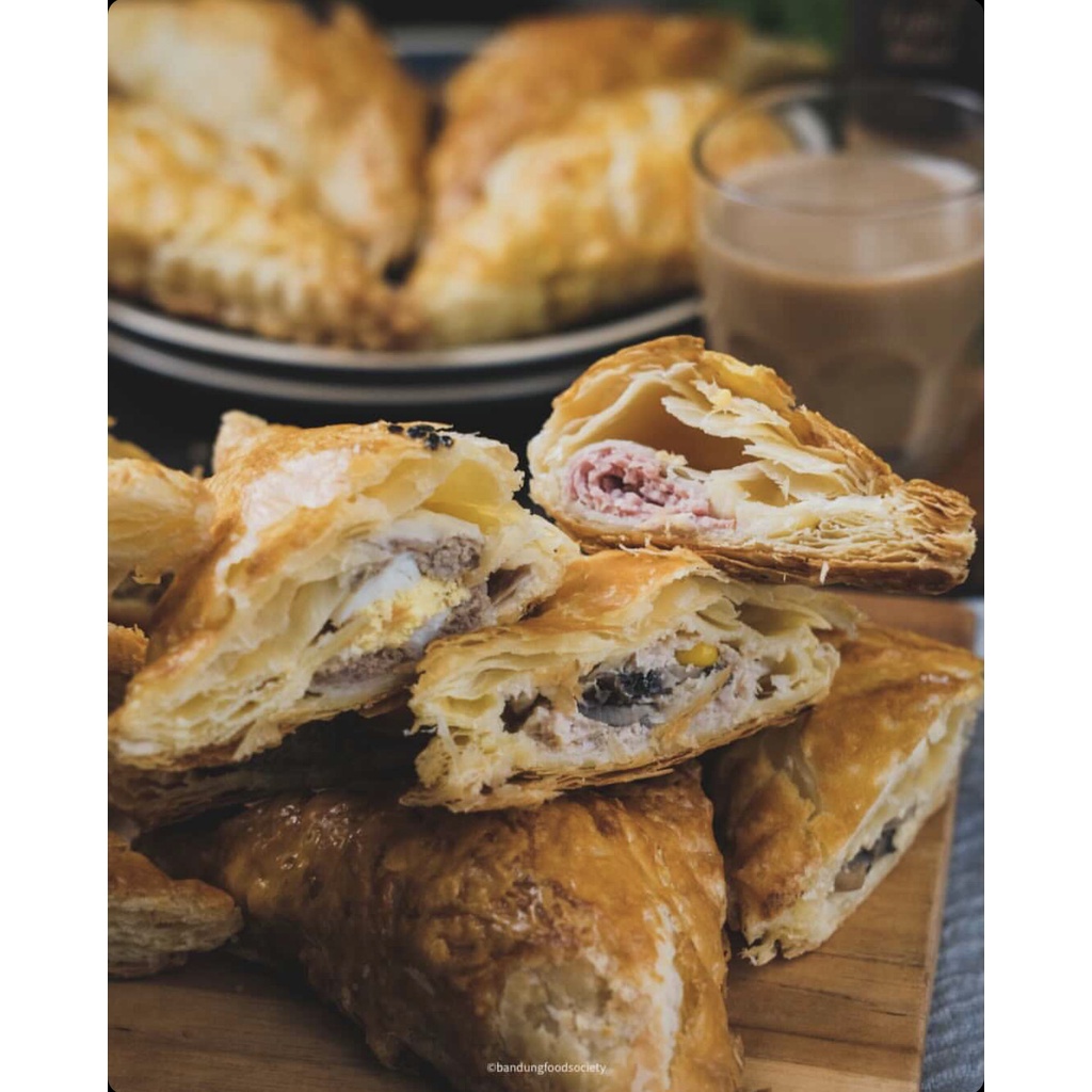 

Savoury Pastry with Premium Inggredients