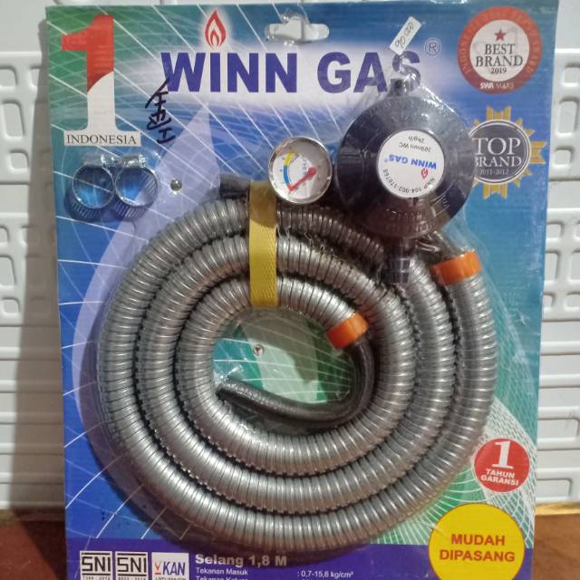 Regulator Winn Gas dan selang gas