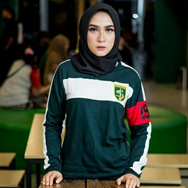 LS Persebaya Red Ribbon