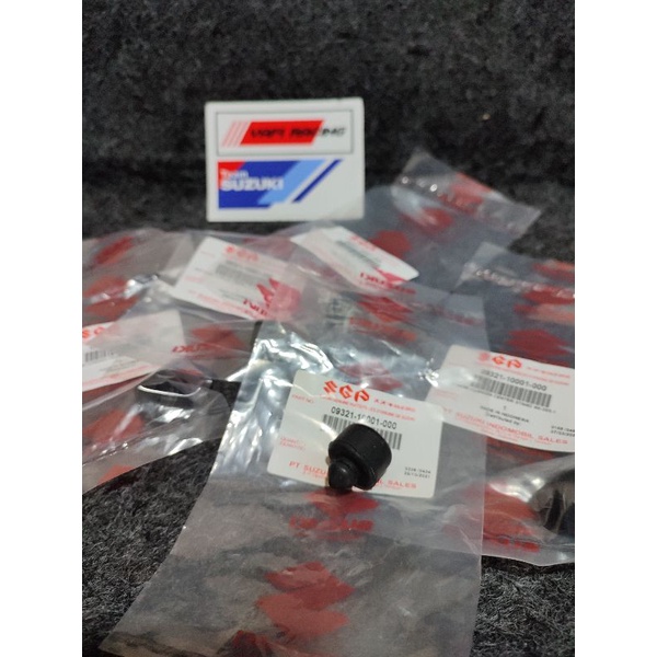 KARET STANDAR SAMPING DAN TENGAH SKYWAVE SKYDRIVE SPIN SATRIA THUNDER 250 ORIGINAL SGP ASLI 100%