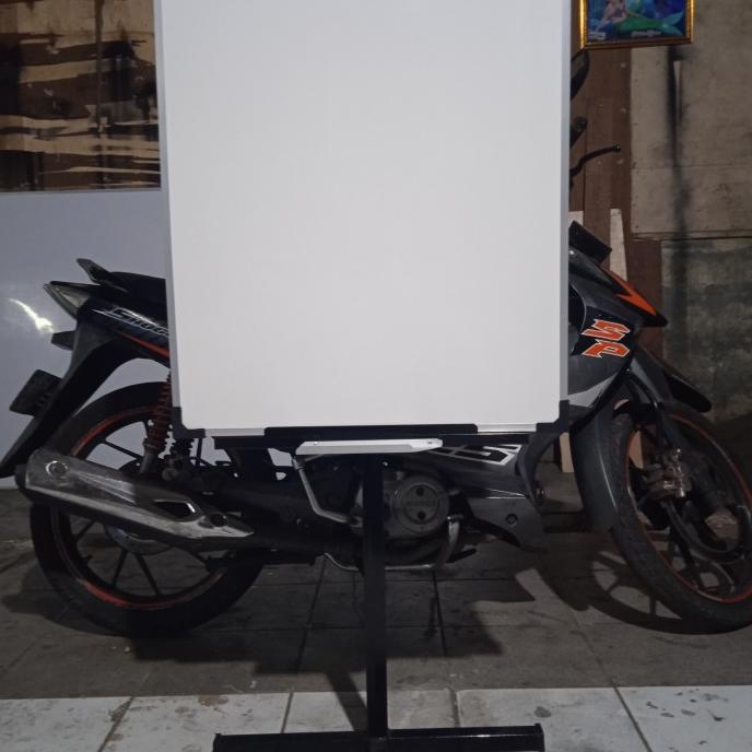 

Produk Terbaru Papan Tulis Whiteboard Flipchart Ukuran 60X80