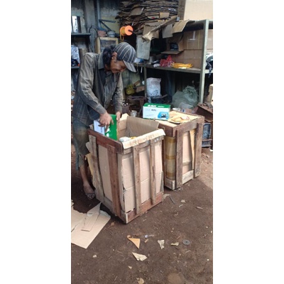 

PACKING KAYU TAMBAHAN + BUBBLE WRAP + KARDUS AGAR TIDAK PENYOK