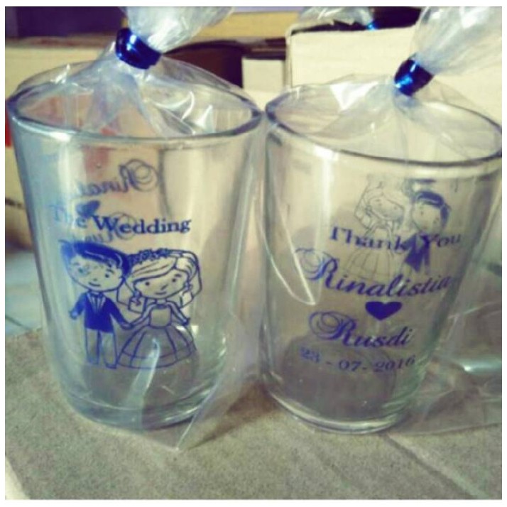 Souvenir gelas sablon kemasan plastik