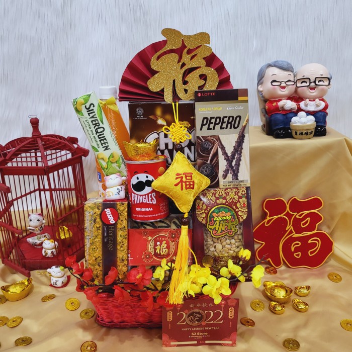 

Paket box dekorasi sakura hampers imlek cny parcel kado kue kering 62