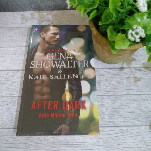 [TERJEMAHAN] After Dark: The Darkest Angel/Shadow Hunter #4.5 - Gena Showalter