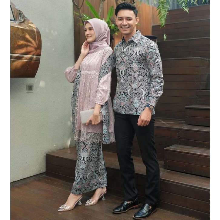 MAHESWARI COUPLE KEBAYA MAHESWARI COUPLE BATIK KEBAYA CEWE COWO ARUNIKA SETELAN KEBAYA BAJU SARIMBITAN TUNANGAN BAJU WISUDA TERBARU BAJU TRADISIONAL JAWA COUPLE LEBARAN TERBARU KOPEL COWO CEWE BAJU COUPLE KONDANGAN TERBARU