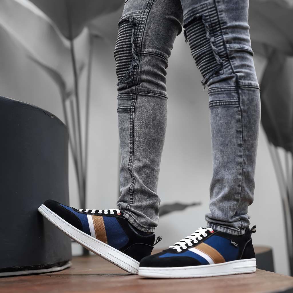 WILSON NAVY ORIGINAL x ARF Sepatu Sneakers Biru Dongker Pria Kets Tali Casual Jalan Santai Hangout Main Nongkrong Kondangan Sekolah Kuliah Distro Bandung Sporty Fashion Simple Sport Shoes Kanvas Canvas Premium Skate Footwear Keren Terbaru Kekinian Branded