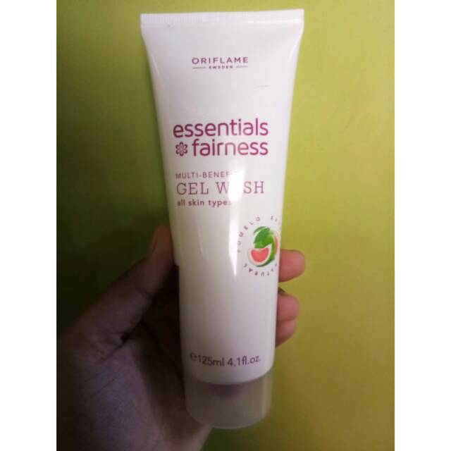 Essentials fairness oriflame