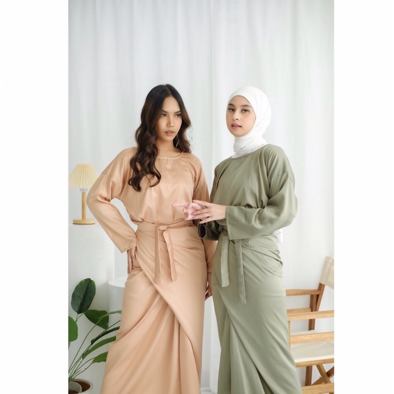 TERMURAH ! Inner kaftan satin silk rok lilit (INNER ONLY)