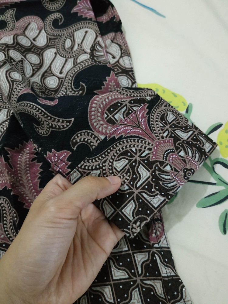 [arthesian] Kemeja Batik Pria  - Bright Batik Semi Dobby