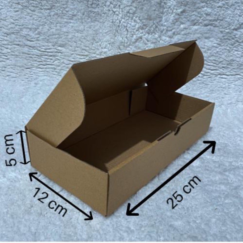 

KARDUS / BOX / KARTON PACKAGING PIZZA / KUE / BROWNIES UK. 25x12x5cm