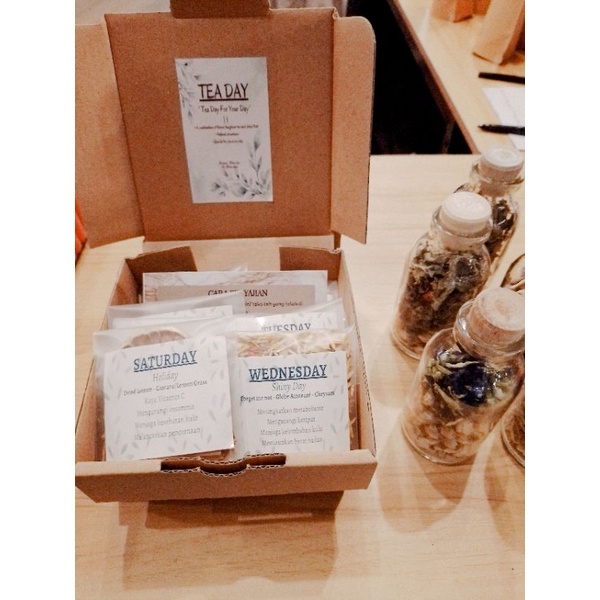 

Tea Day Paket kombinasi Flower Tea,Green Tea,Dried Fruit