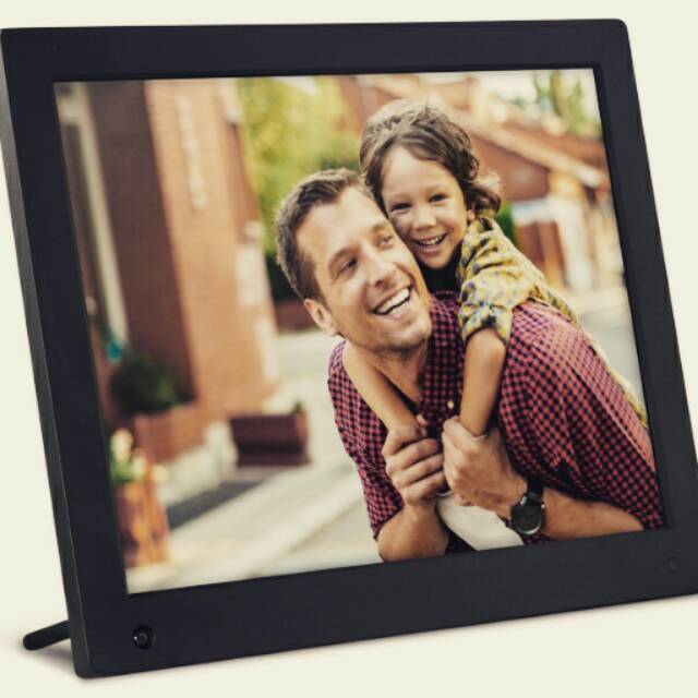 Digital Photo Frame (bingkai foto digital) ukuran 15 inch