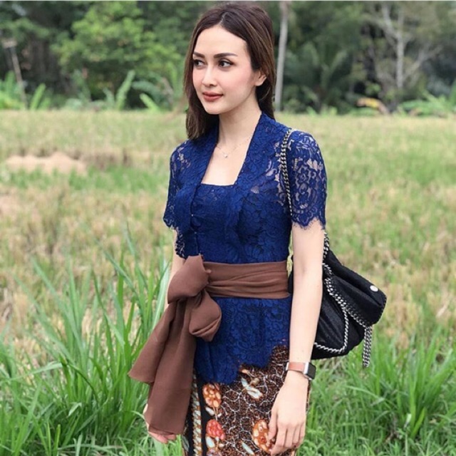 Set kebaya jadi kutubaru