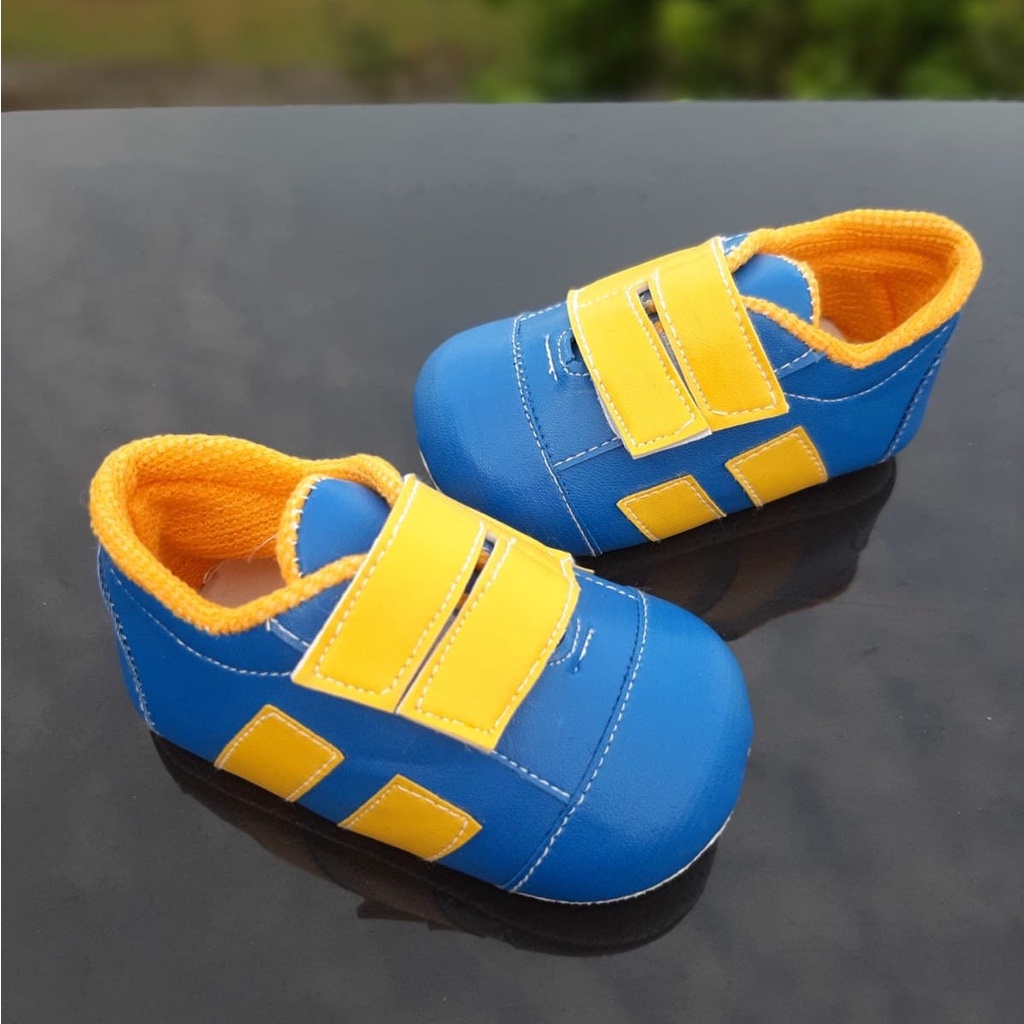 TOKOERS PRL07 Sepatu Bayi Prewalker Newborn anak 1_12 bulan - Motif garis