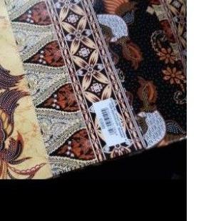 

KERTAS KADO KIKI BATIK