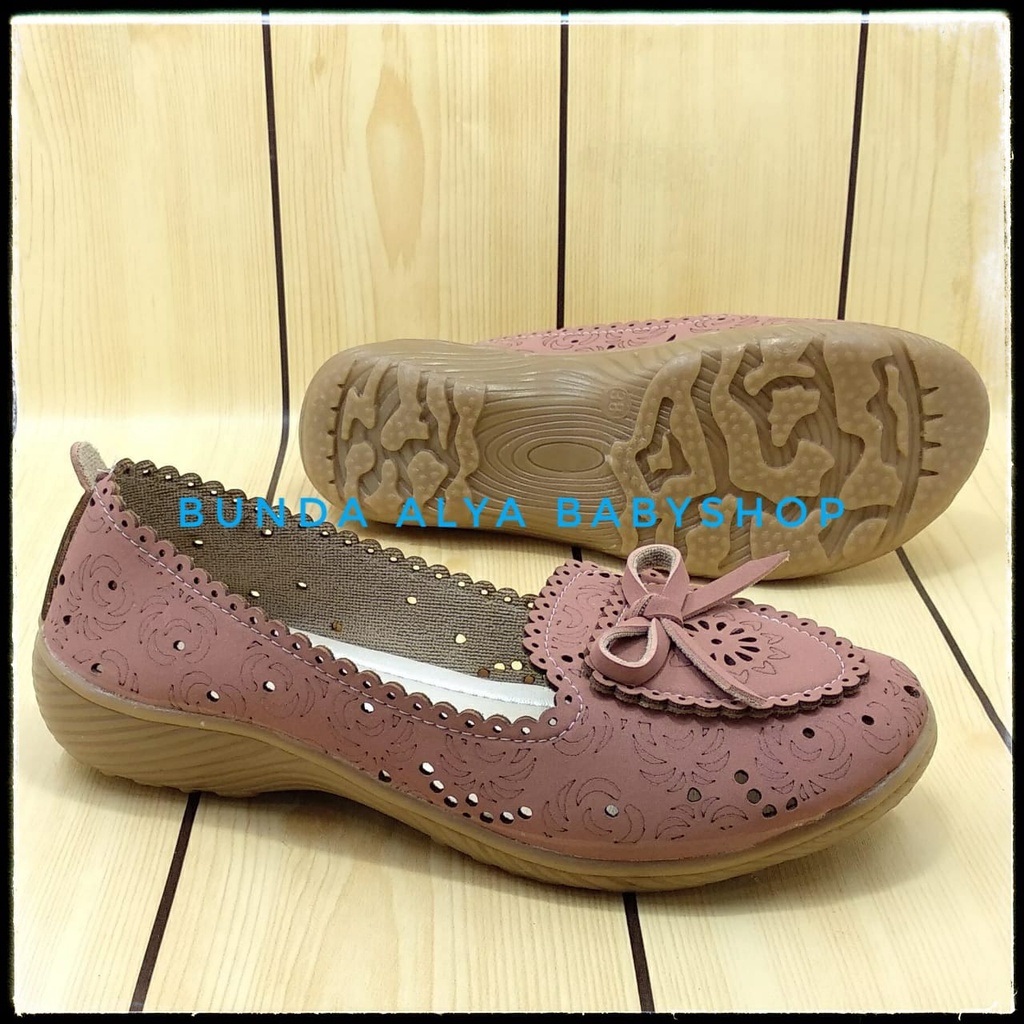 Sepatu Kerja Wanita SALEM Size 37 - 40 - Sepatu Kerja Formal - Sepatu Slip On Perempuan - Sepatu Perempuan Casual