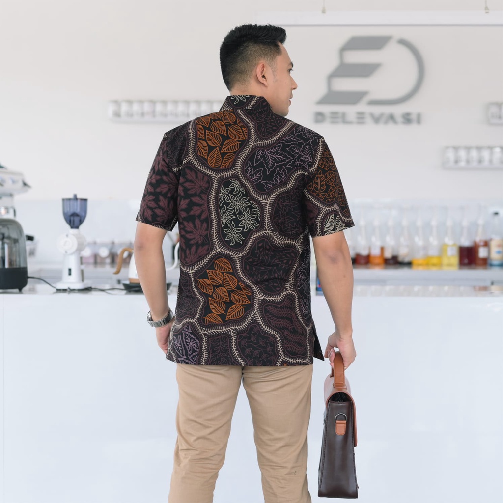 NEW ARRIVAL Batik, Kemeja slimfit pria,Baju batik cowok Lengan pendek Katun Baturaden premium-3