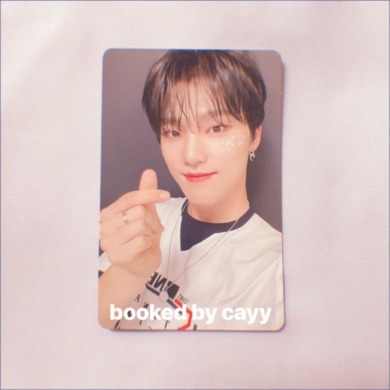 [BOOKED] Fallin' Flower Dino