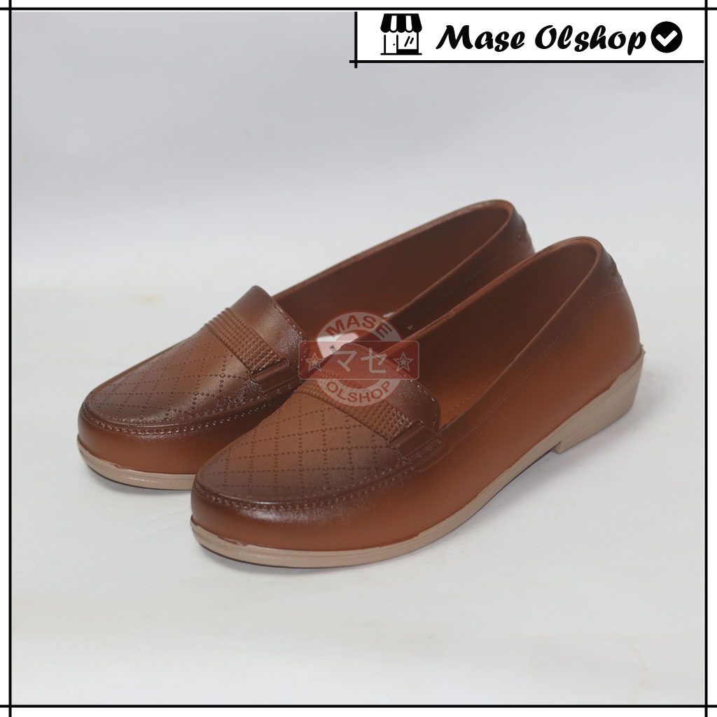 Sepatu Kerja Loafers Karet Wanita ATT NSK 475