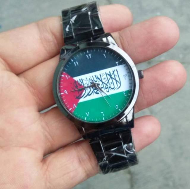 JAM TANGAN KEKINAIN