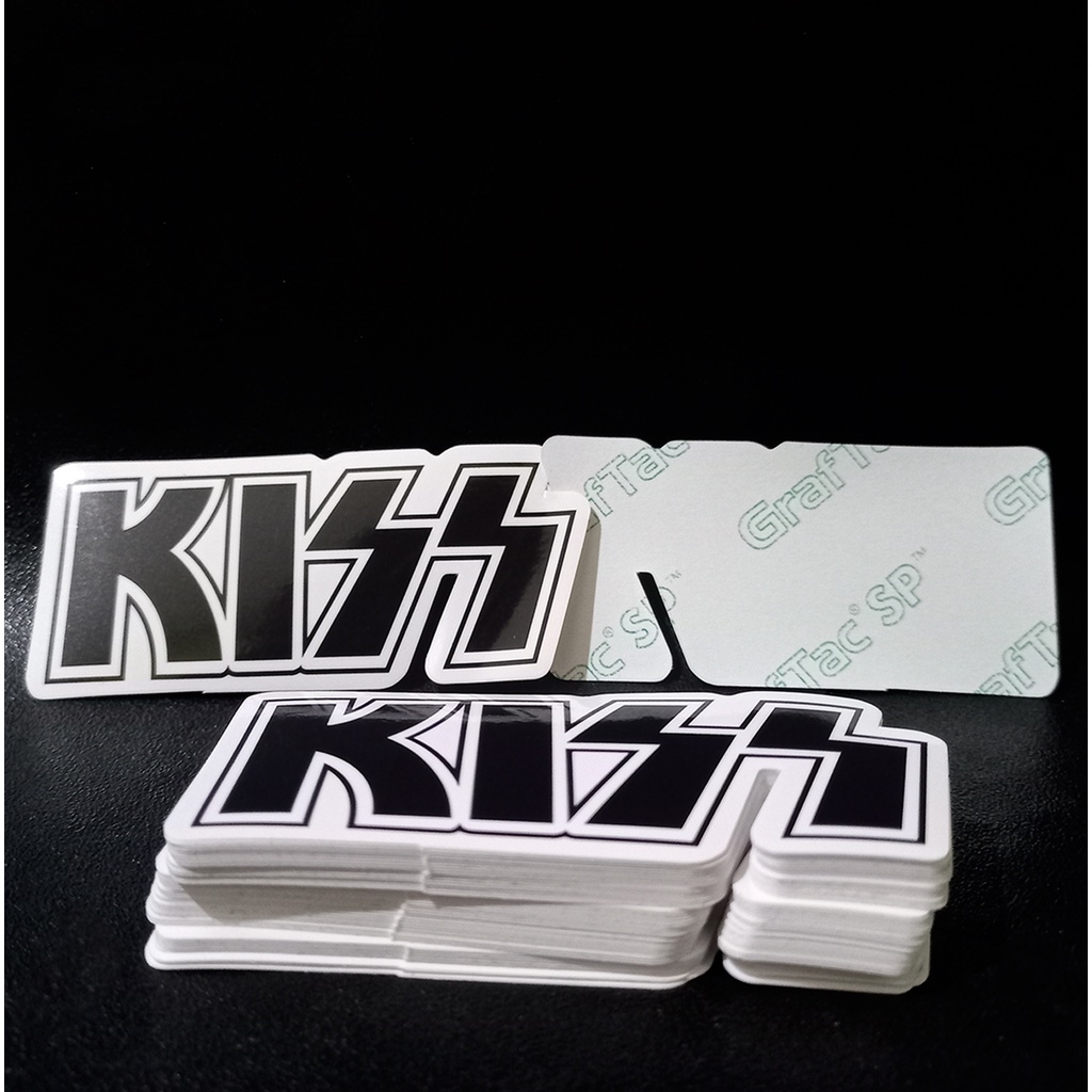 STIKER GRAFTAC - Logo Kiss - STIKER AESTHETIC LAPTOP, AKSESORIS HP, ANTI AIR, MOTIF,HELM