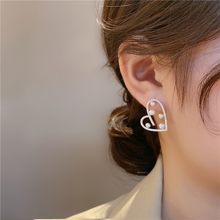 Anting Stud 925 Silver Needle Bentuk Hati Aksen Mutiara Gaya Korea Untuk Wanita