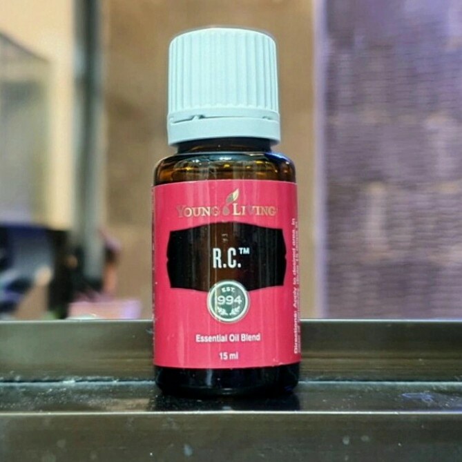 Смеси young living. Масло r c. Масло r c. Масло rc что это. C.
